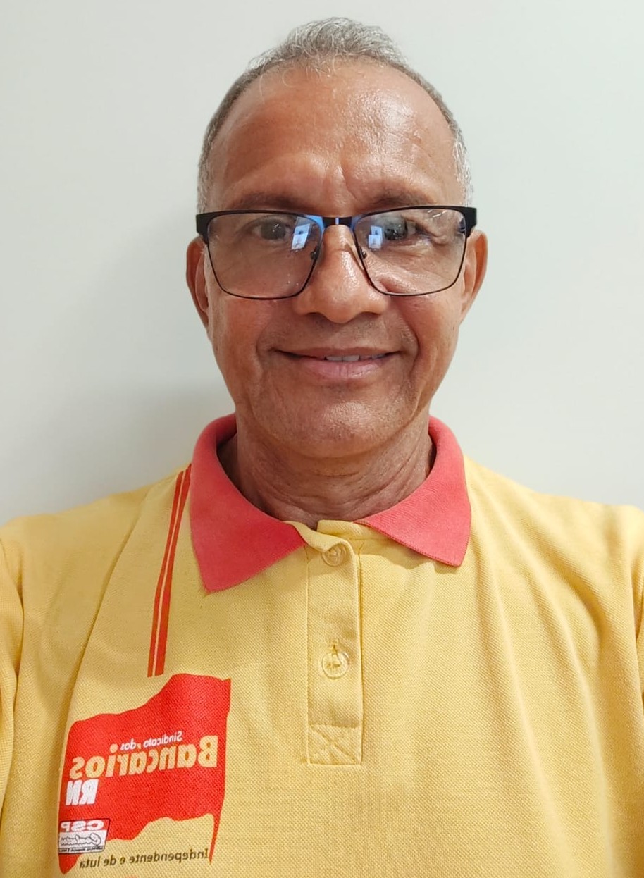 TARCÍSIO  CAVALCANTE