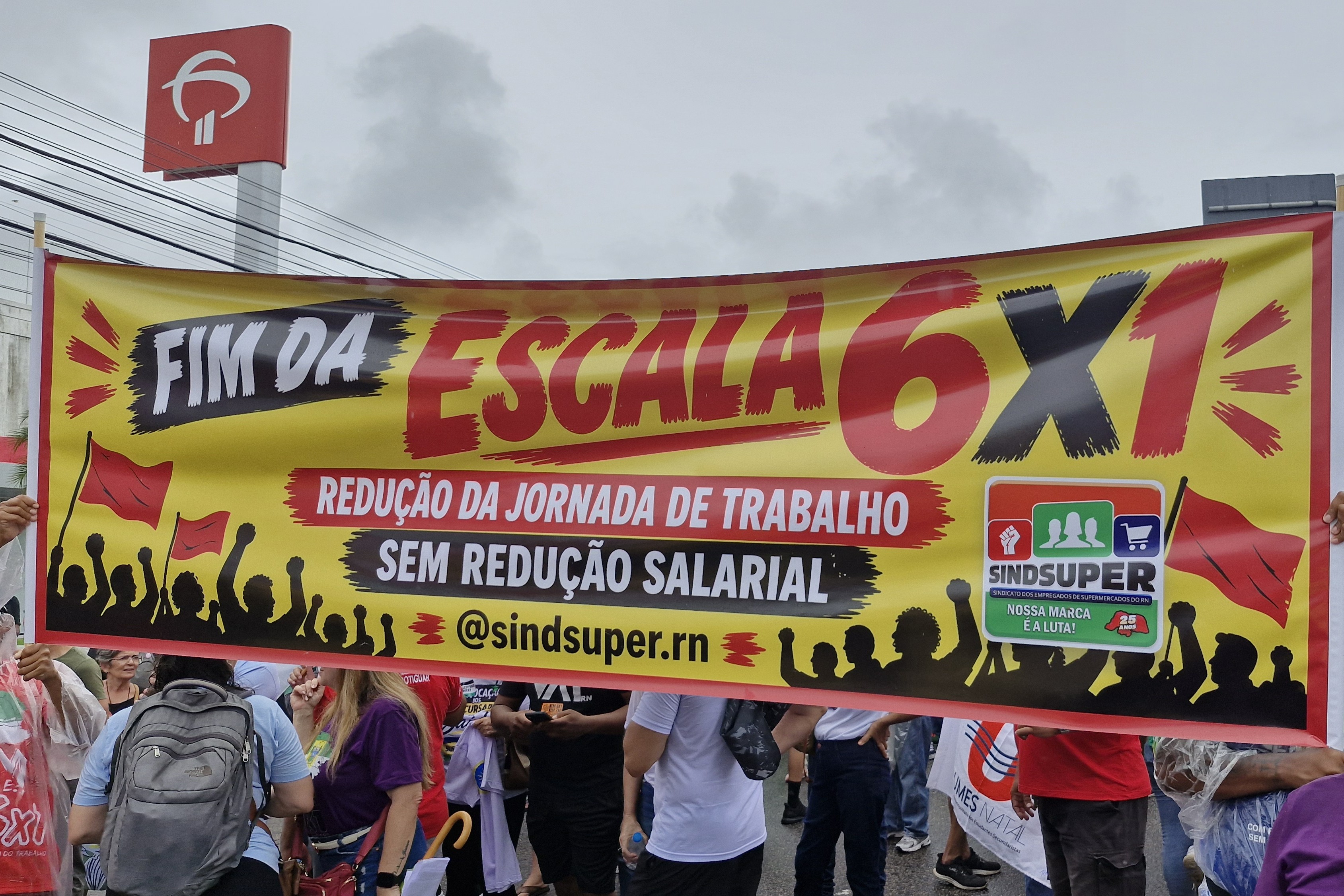 Ato nacional pelo fim da escala 6x1 acontece nesta quarta-feira (27)